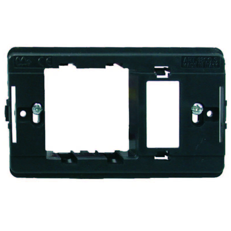 foto del prodotto faeg supporto per placche per presa schuko 1 posto presa schuko 1 posto