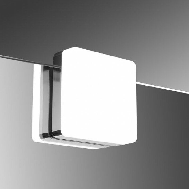 foto del prodotto faretto a led quadrato solar per specchio bagno