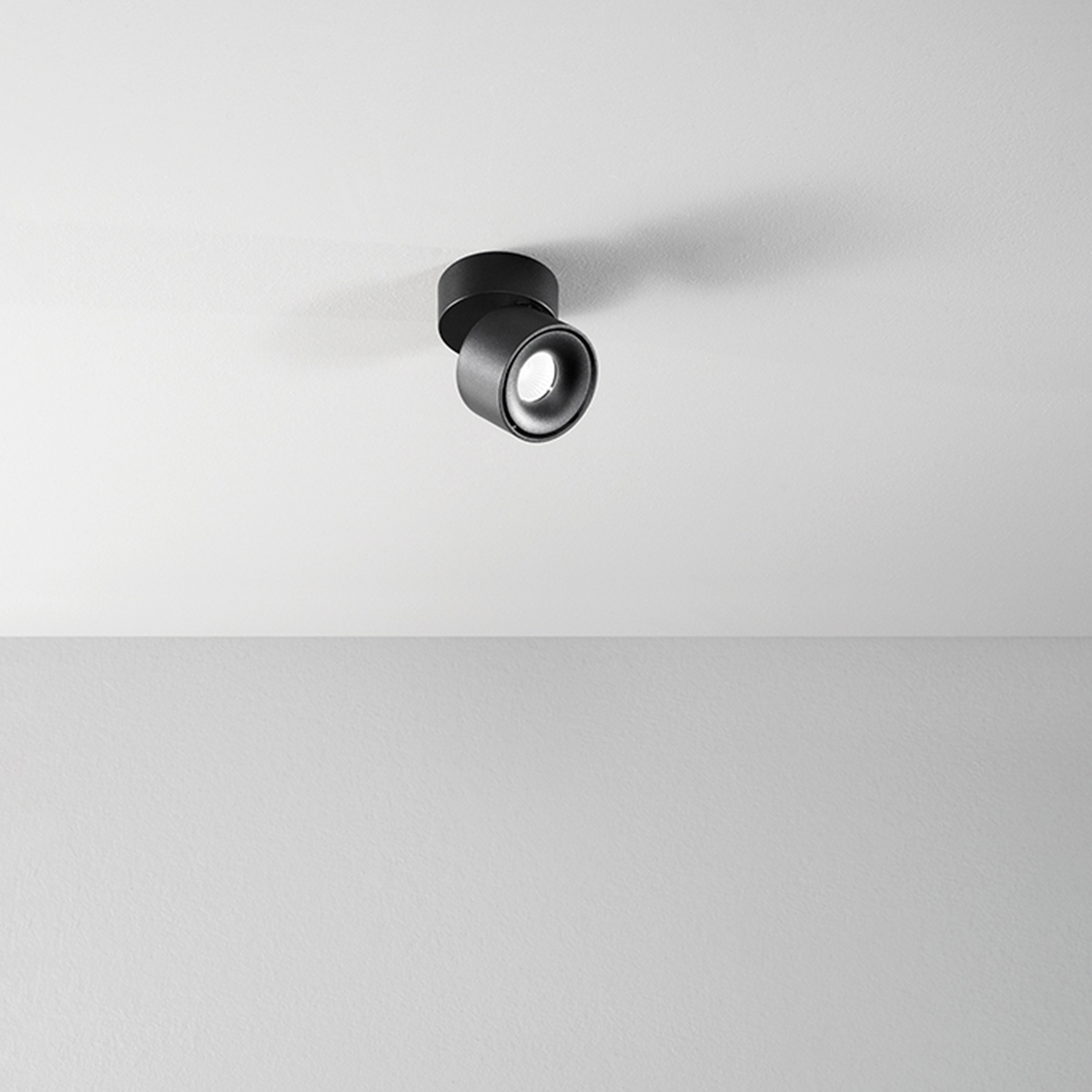 foto del prodotto faretto camera cilindrico led 8w 480lm 3000k in metallo verniciato nero doppia orientabilit d.7,5cm
