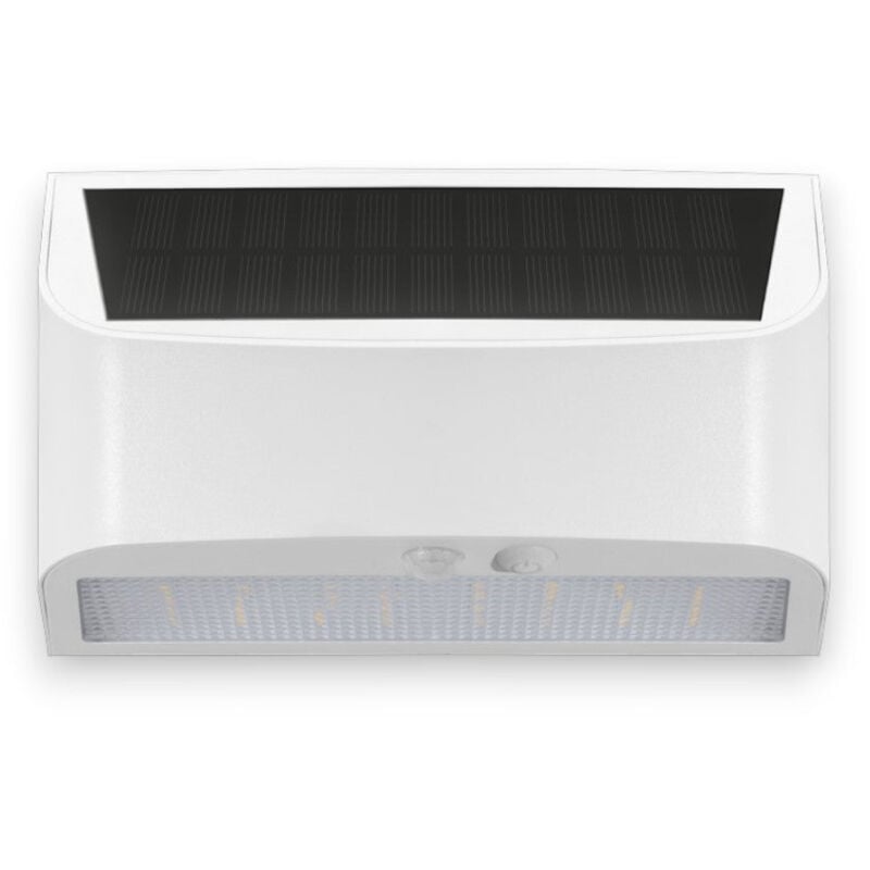 foto del prodotto faretto led notturno da esterno con sensore solare e crepuscolare 6w century arcadia 