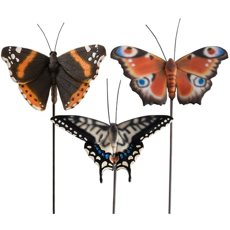 foto del prodotto farfalla in resina su supporto assortita 76cm decorazione giardino
