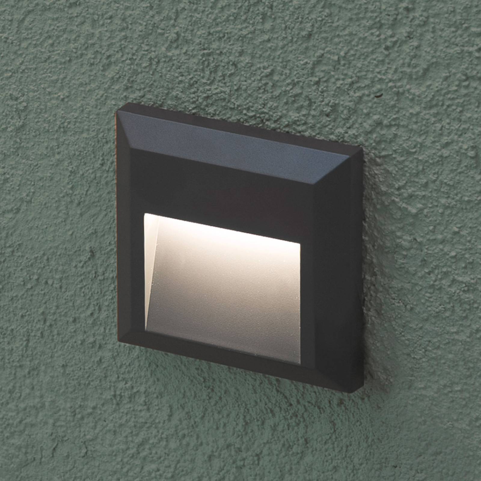 foto del prodotto faro barcelona grant applique angolare da esterni a led