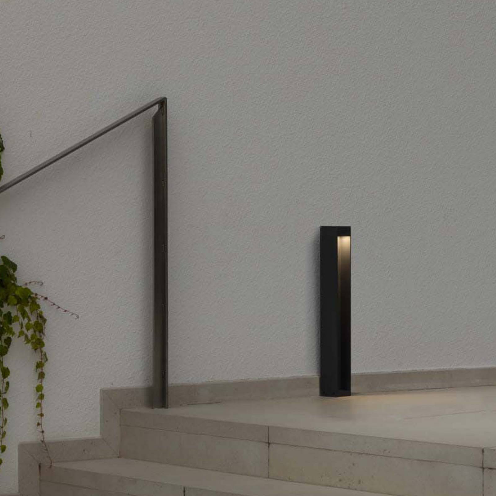 foto del prodotto faro barcelona lampioncino led cerler, antracite, 60 cm, metallo, ip65, cct