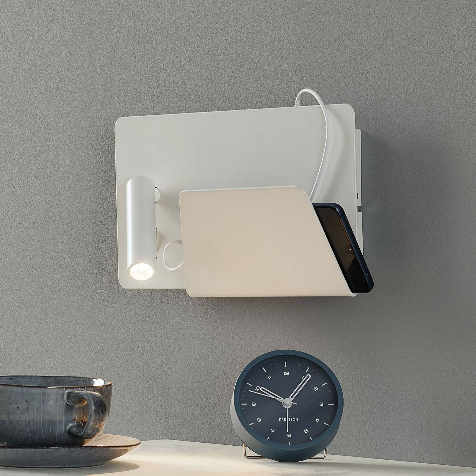 foto del prodotto faro barcelona moderna applique led suau con porta usb