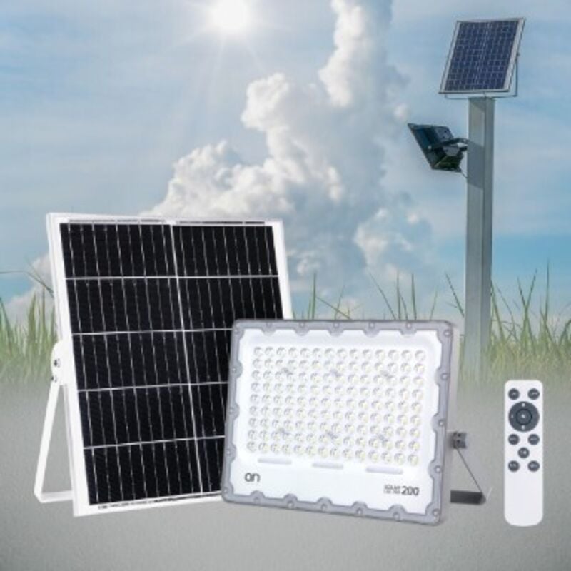 foto del prodotto faro led solare da esterno 200w 2400lm4000 k konelco gbs cod. 23875725 