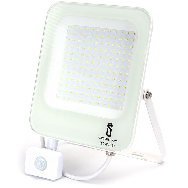 foto del prodotto faro proiettore led 100w bianco da esterno ip65 bianco neutro 4000k con sensore crepuscolare e di movimento aigostar