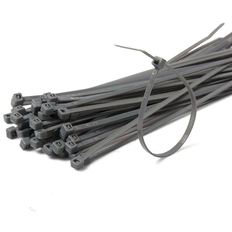 foto del prodotto fascette pvc nere cm 20 blister da 100 pz 