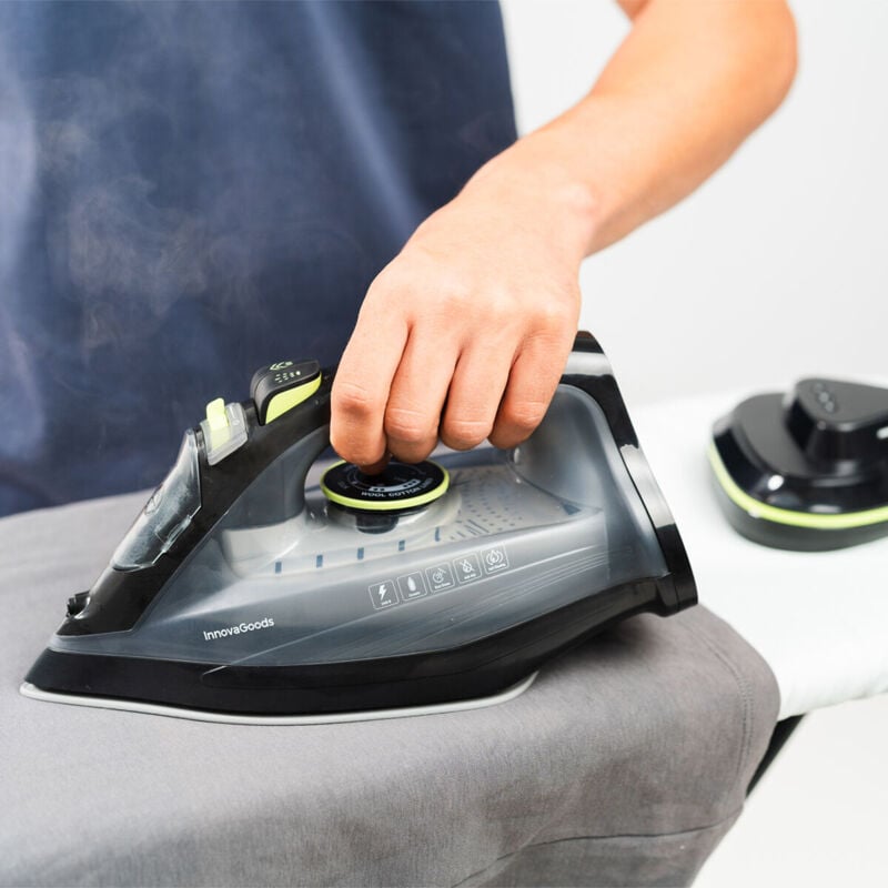 foto del prodotto ferro da stiro a vapore senza fili 2 in 1 stiron innovagoods 2400 w 20 30 g min