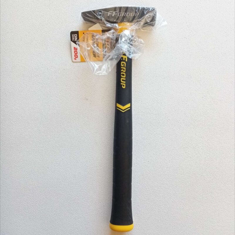 foto del prodotto ff group martello da 200gr per fabbro e meccanico manico fibra di vetro