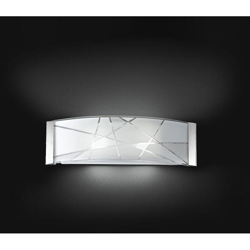 foto del prodotto fish applique 1 luce metallo cromo lucido con vetro bianco decorato 51cm