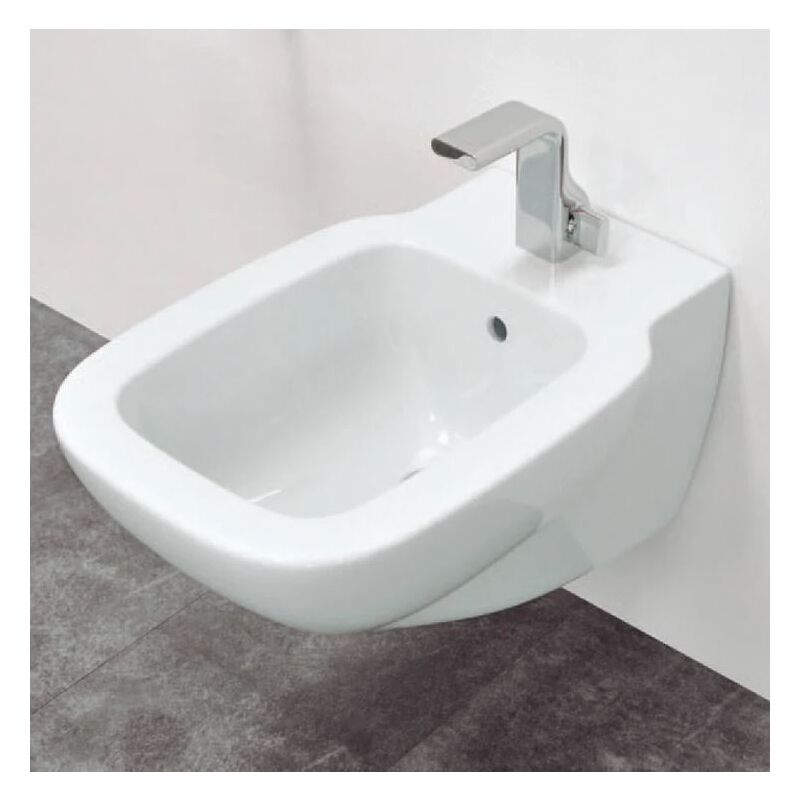 foto del prodotto flaminia bidet sospeso bianco sprint