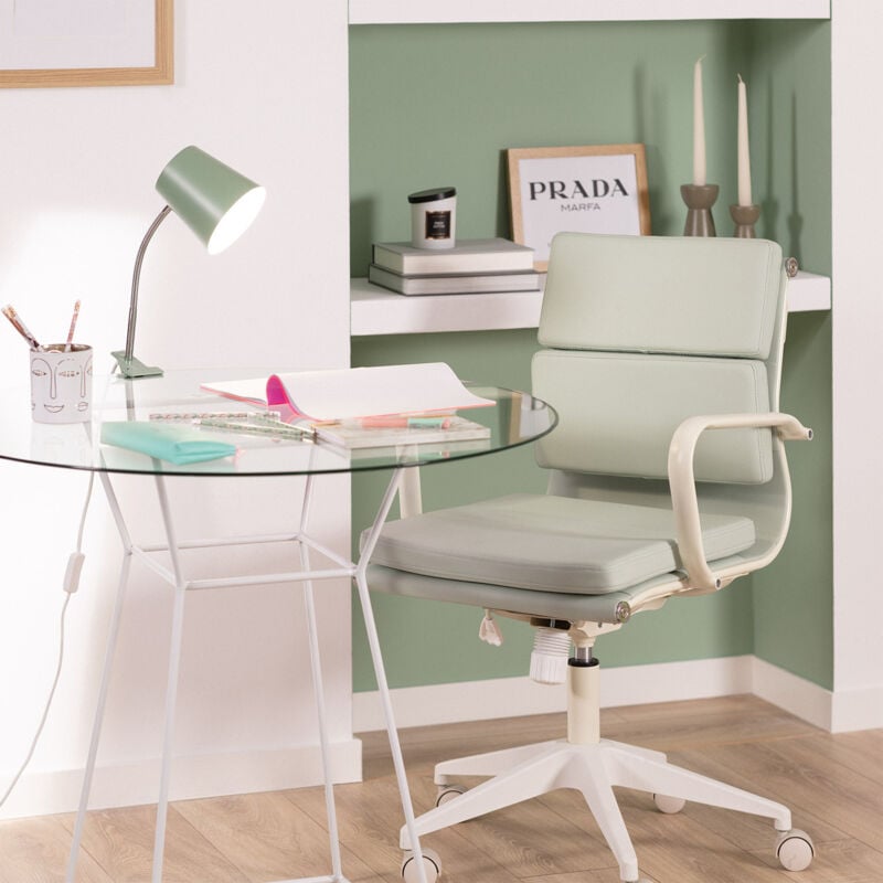 foto del prodotto flexo da tavolo in metallo con pinza delavan verde celadon