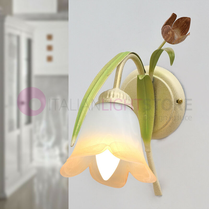 foto del prodotto flora applique a 1 luce in ferro decorato stile floreale