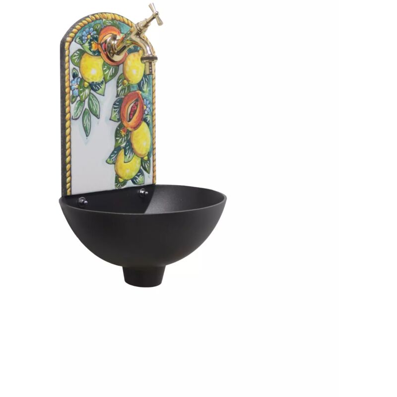 foto del prodotto fonderia bongiovanni fontana a muro petra a colore ghisa per casa e giardino pietra lavica con rubinetto in ottone finitura a scelta lucido