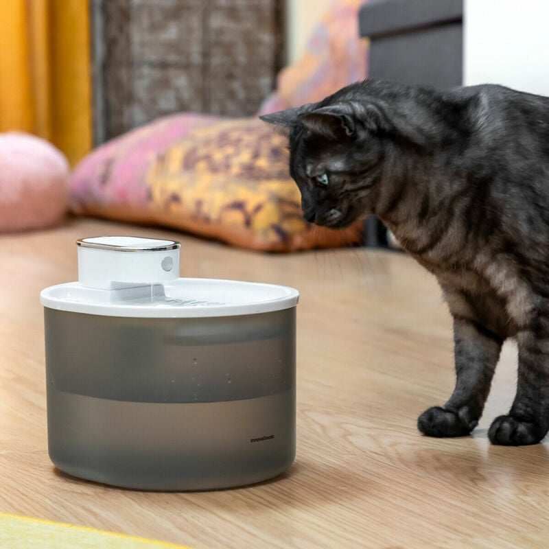 foto del prodotto fontanella per gatti ricaricabile con sensore refopet innovagoods