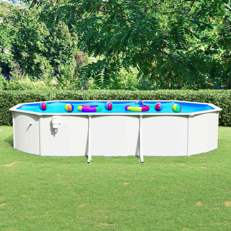 foto del prodotto furniture limited piscina con pareti in acciaio ovale