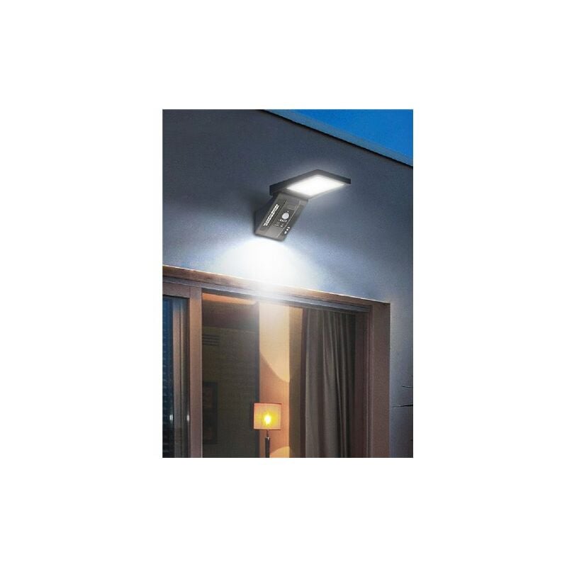 foto del prodotto ganda applique led solare con movimento e sensore crepuscolare 3w 3000 4200 6000k