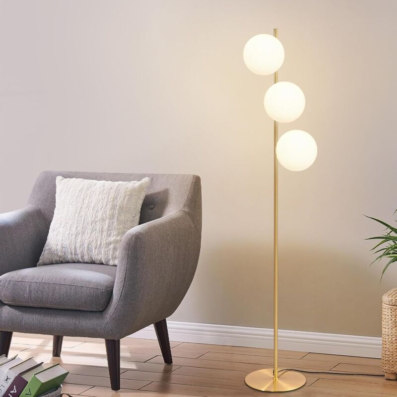 foto del prodotto gbly lampe sur pied moderne pour salon lampe de sol industrielle dor e 3 flames avec interrupteur au pied, design en m tal et verre blanc, lampe
