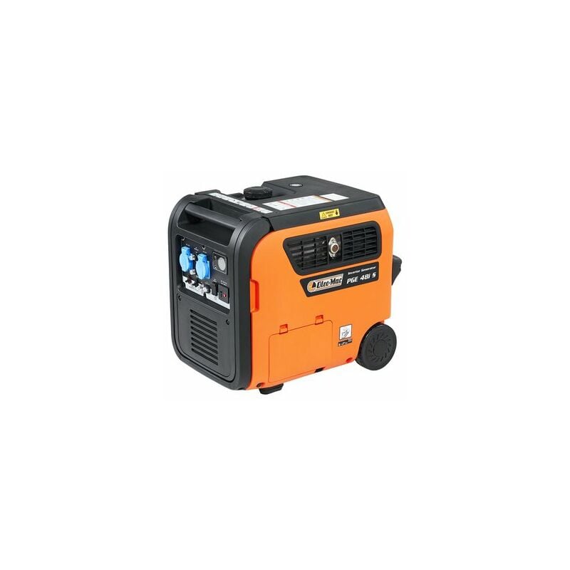 foto del prodotto generatore corrente elettrica oleomac pge 48i s motore emak 224cc autonomia 6.5h