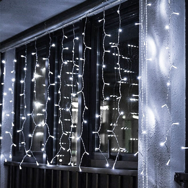 foto del prodotto ghirlanda led 220v 3m a tenda 14 pendenti 140led ip44 luce bianca