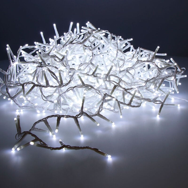 foto del prodotto ghirlanda led compatta lampeggiante per esterni bianco freddo 19m 750l cavo bianco