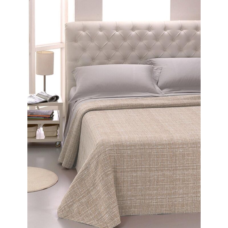 foto del prodotto giordanoshop copriletto matrimoniale in jacquard tinto filo cober ibiziano beige