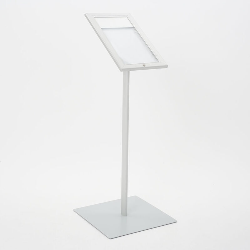 foto del prodotto giordanoshop espositore a leggio con piantana 29x47,7x2,3 cm in alluminio porta men silver