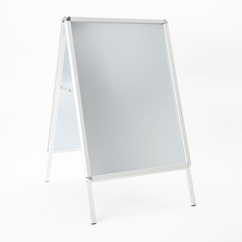 foto del prodotto giordanoshop espositore pubblicitario bifacciale a cavalletto pieghevole 63,7x101,5x75,5 cm in alluminio da esterno antivento silver