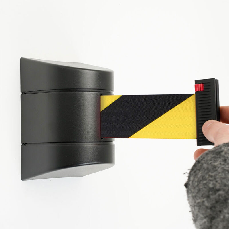 foto del prodotto giordanoshop tendinastro da parete 5 m con clip di chiusura nastro giallo nero