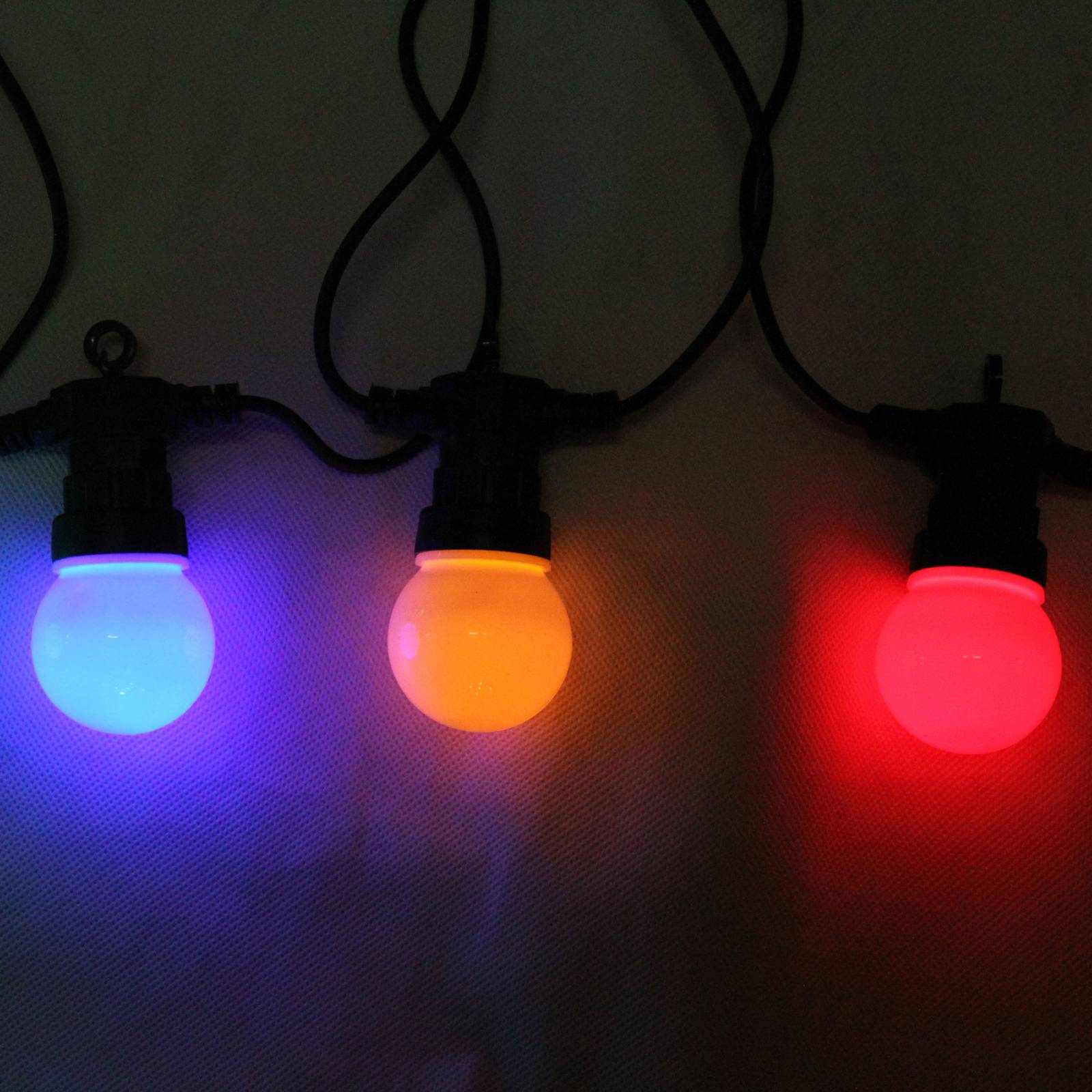 foto del prodotto globo catena luminosa led nirvana, 20 luci, colori, ip44