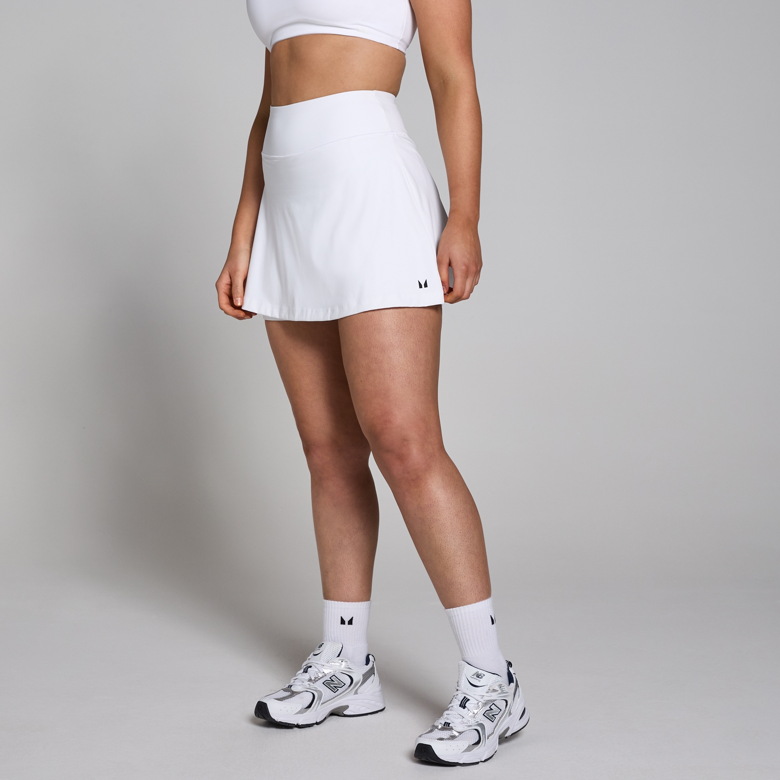 foto del prodotto gonna con pantaloncino mp tempo da donna bianca xl