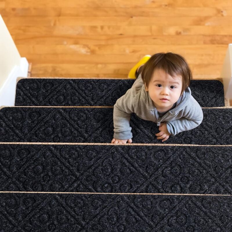 foto del prodotto goplus tappetini antiscivolo per scale 15 pezzi, tappeto antiscivolo per gradini in legno per interni 76cm x 20cm, tappeti antiscivolo per bambini,