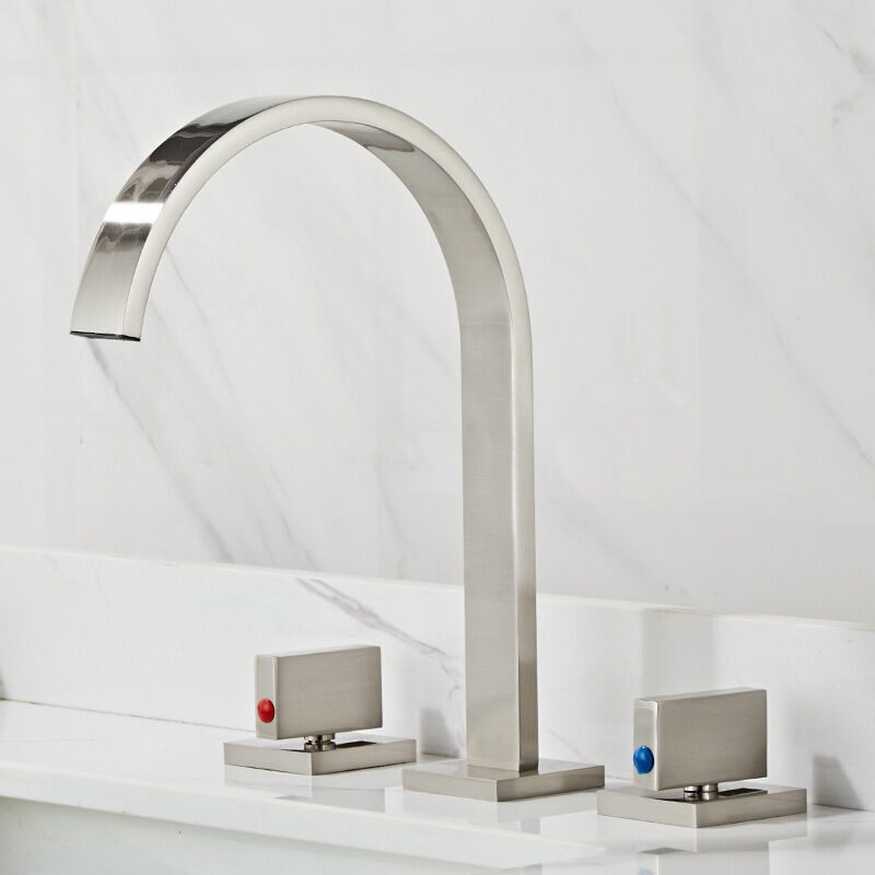 foto del prodotto gotrays rubinetto per lavabo da bagno a tre pezzi, miscelatore contemporaneo per acqua calda e fredda, installazione a filo morbido, nichelato