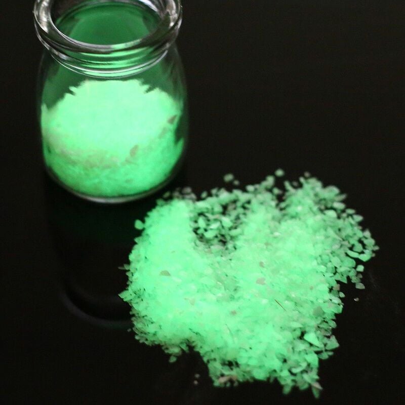 foto del prodotto graniglia sabbia in vetro fosforescente che si illumina al buio per decorazione 1 2mm colore ice green, peso 500 grammi 0,5kg 