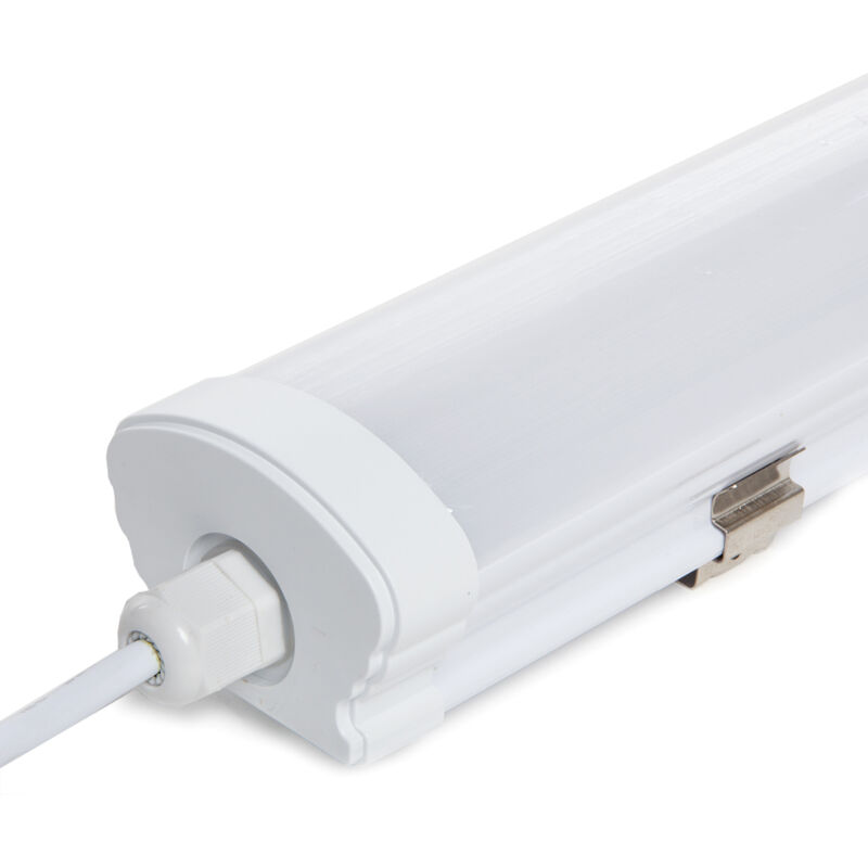 foto del prodotto greenice apparecchiatura led impermeabile 75w 7.650lm 6000 k 150cm ip65 50.000h ho wp 75w 1500 cw 