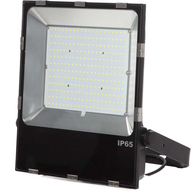 foto del prodotto greenice proiettore led 200w 34000lm 6000 k pro smd3030 ip65 dimmerabile 100.000h 1916 ns hvfl200w cp cw 