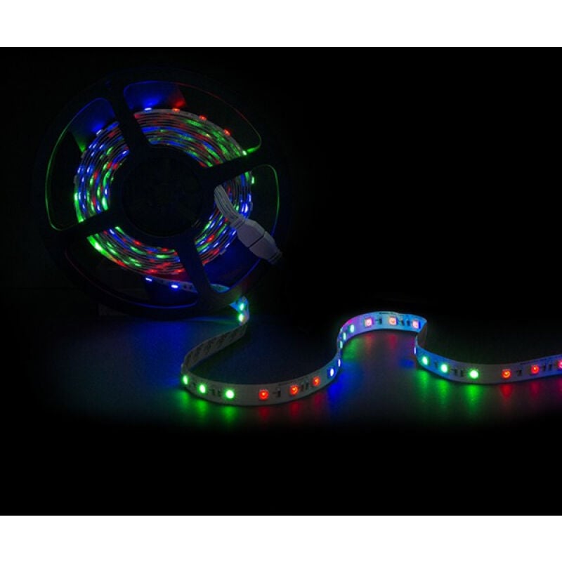 foto del prodotto greenice striscia da 270 led 50w 2.600lm smd5050 12vdc ip20 digital magic chasing x5m 40.000h ca cm 5050 270 ip25 