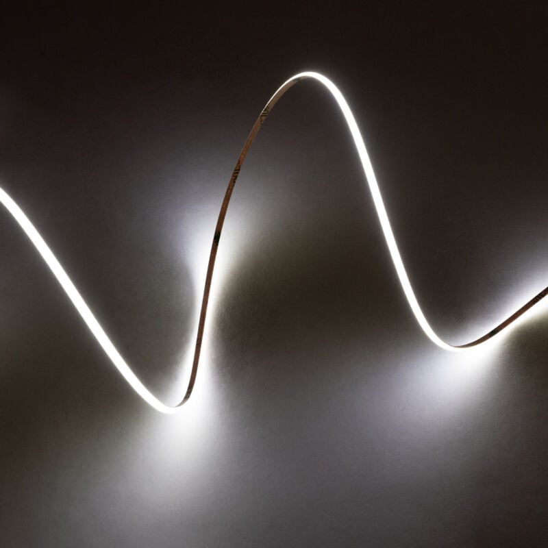 foto del prodotto greenice striscia led cob 5m 5w m 450lm m 2700 k ip20 12vdc sky fslcob 480l 2.7mm ww 