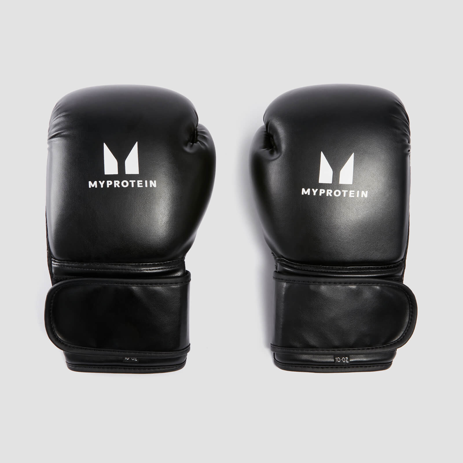 foto del prodotto guanti da boxe myprotein neri 8oz