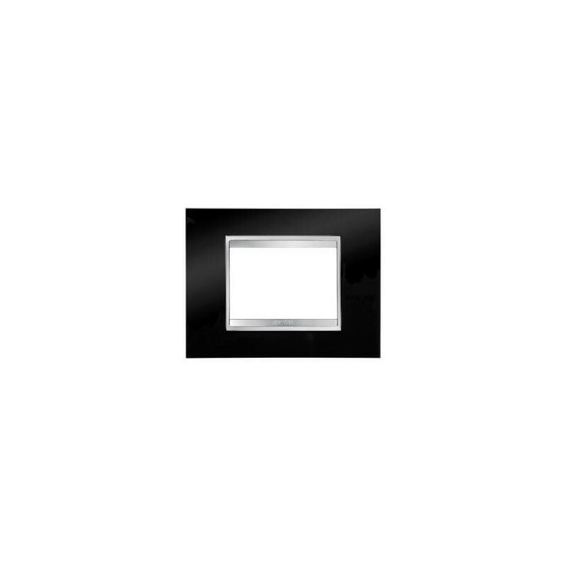foto del prodotto gw16203tn placca lux in tecnopolimero 3 posti nero toner