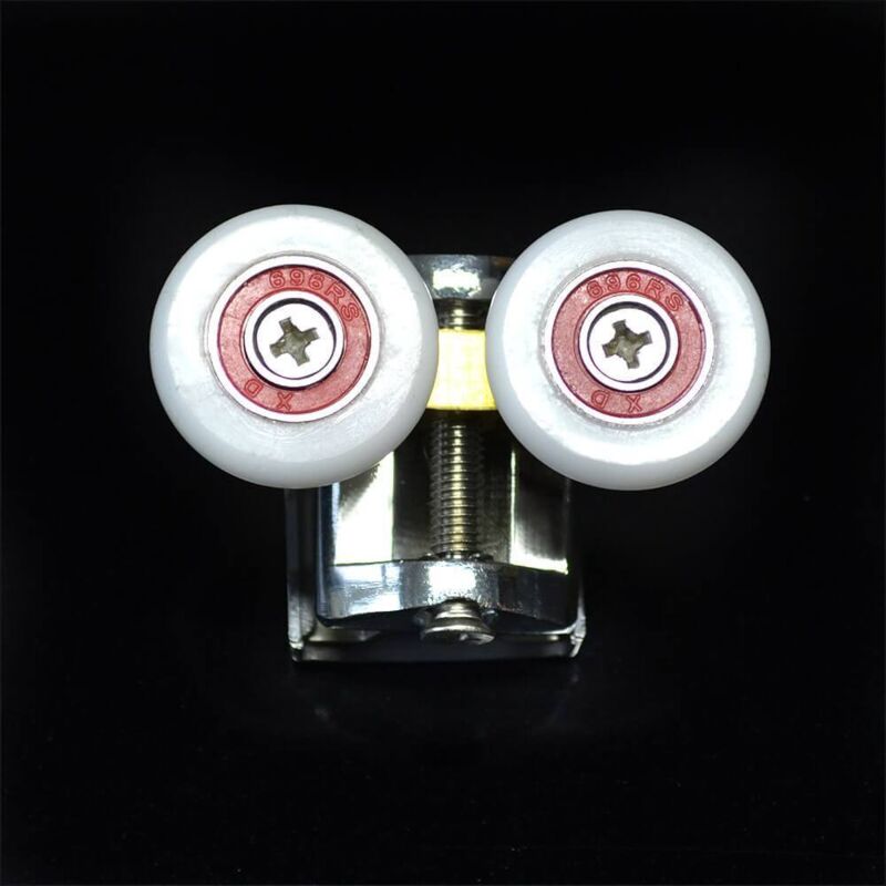 foto del prodotto home deluxe cabina doccia doppia con rullo per porta con set completo v2 di diametro 4 5 mm