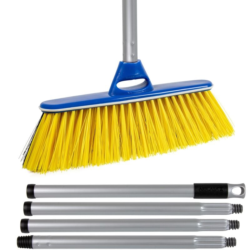 foto del prodotto home prodcuts cod. 129 702 scopa dual use con fibra morbida e dura per uso iterno ed esterno, blue giallo blu manico componibile 4 pezzi