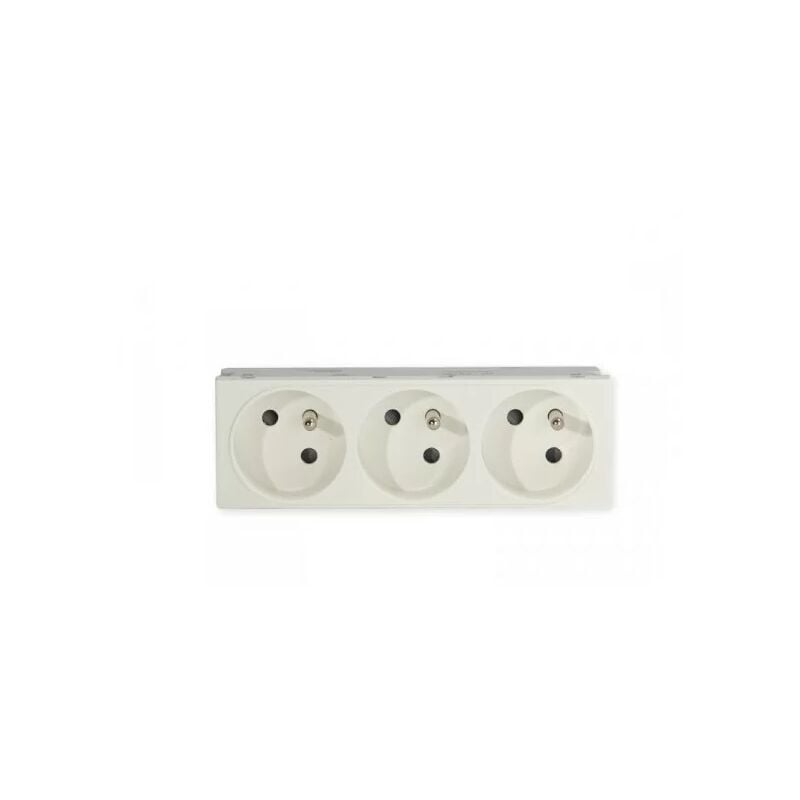 foto del prodotto iboco b45030 ap c45 sg 3pc b clip45 quadro presa speciale canalina tripla 2 poli terra bianca