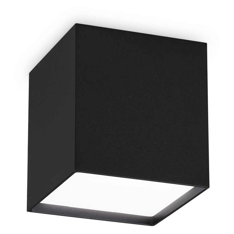 foto del prodotto ideal lux plafoniera contemporanea kubiko alluminio nero led integrato 10w 3000k ip20