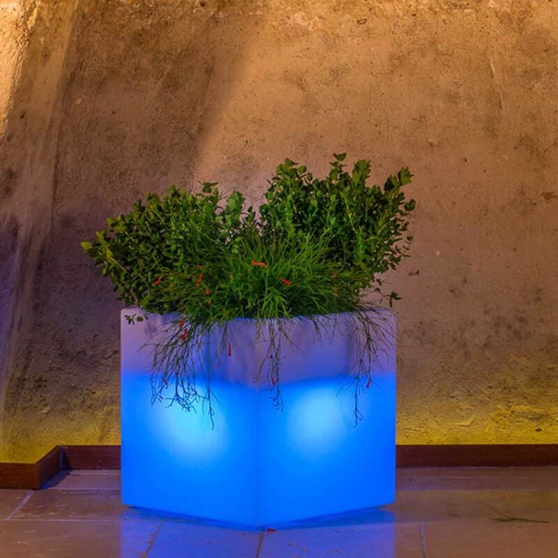 foto del prodotto idralite vaso cube quadrato con led in resina h 40 40x40 cm lampada azzurra