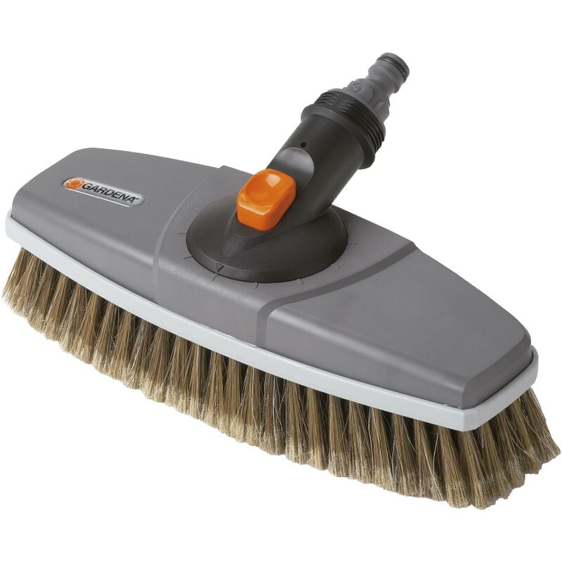foto del prodotto idrospazzola ad acqua compatibile con sistema cleansystem 5570 20 gardena