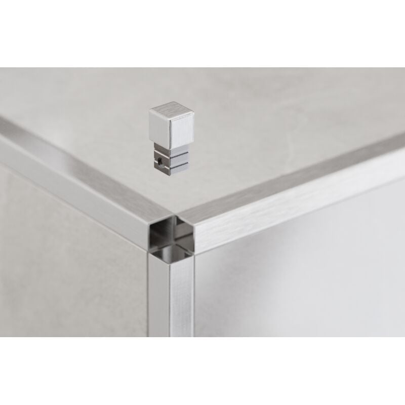 foto del prodotto ilcom finitura angolare per profili in acciaio inossidabile q e p argento satinato 0,8 cm