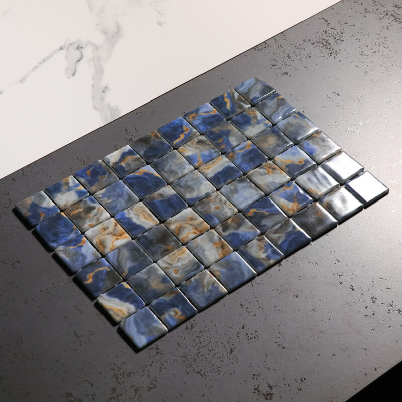 foto del prodotto ilcom mosaico in vetro pressato su rete per piscina 31.5cm x 47,7cm modena monte carlo pool