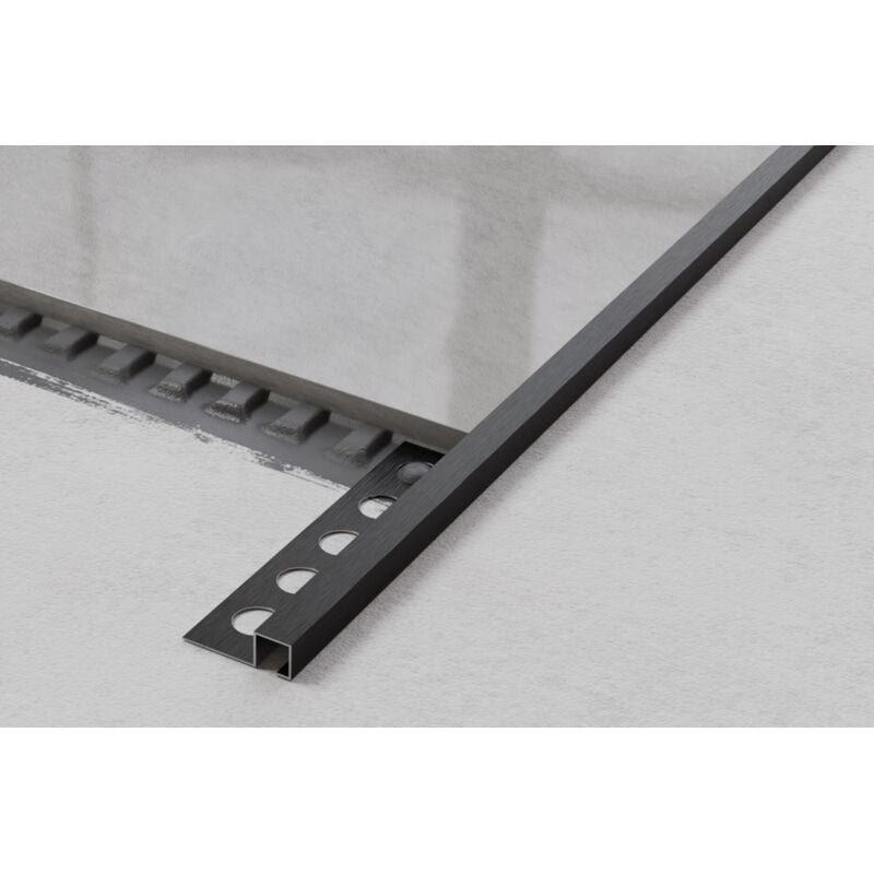 foto del prodotto ilcom profilo decorativo qs in acciaio inossidabile per piastrelle 1.2cm x 270cm nero satinato