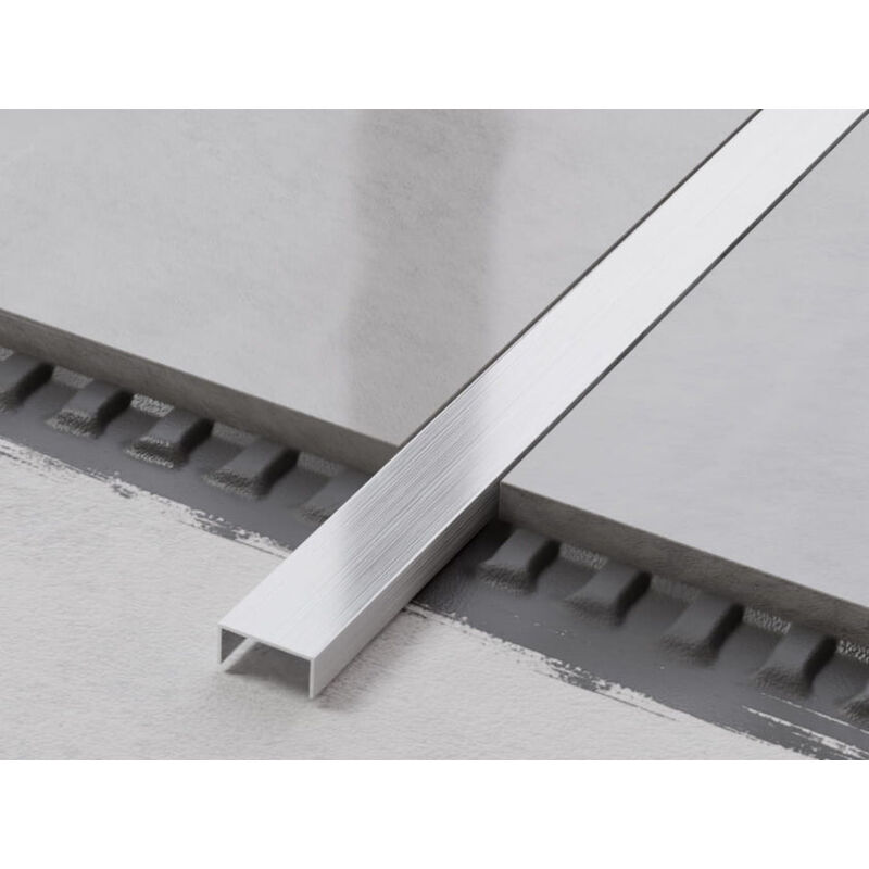 foto del prodotto ilcom profilo u di raccordo rettificato in acciaio inossidabile 2cm x 244cm argento satinato
